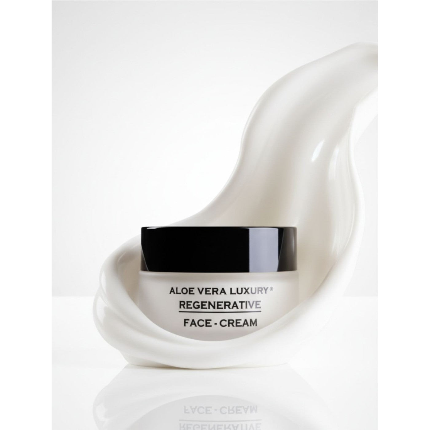Crema facial con aloe vera hidratante y regenerativa